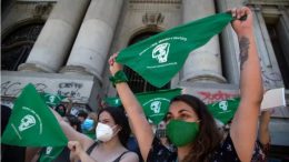 El aborto legal hasta la semana 14 de gestación ya se debate en Chile