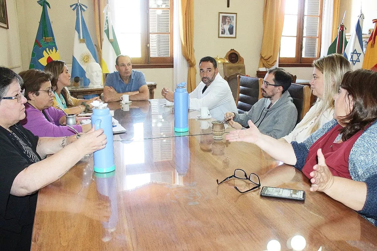 Salud: Stadnik analizó el año con el equipo de la Secretaría – Casares ...